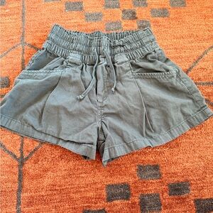 Aerie Women's Charcoal Cargo Shorts